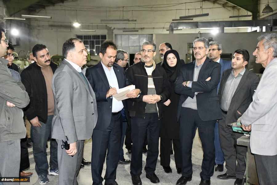 در بازدید رئیس دانشگاه ملی مهارت از مرکز رشد واحدهای فناور کردستان مطرح شد: 2