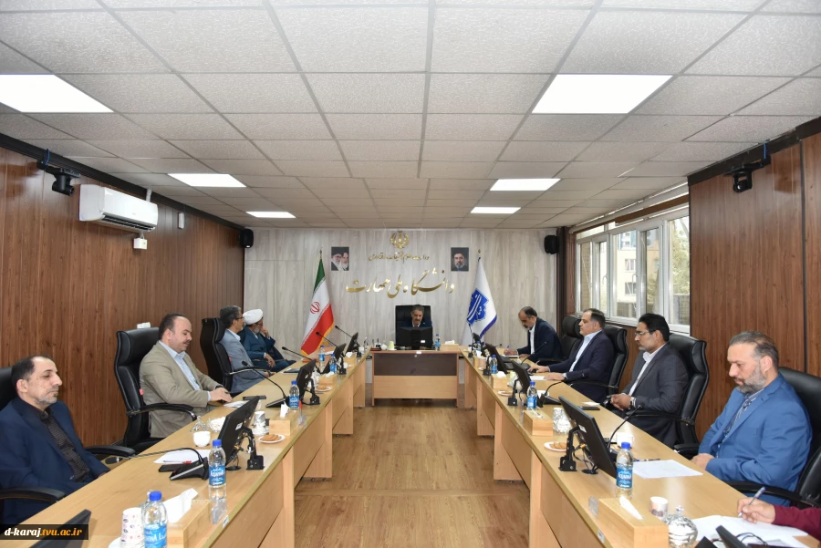در نشست هماهنگی و برنامه‌ریزی سال تحصیلی ۱۴۰۶-۱۴۰۵: 2